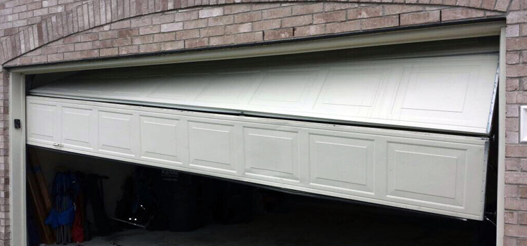emergency door replacement Nuevo